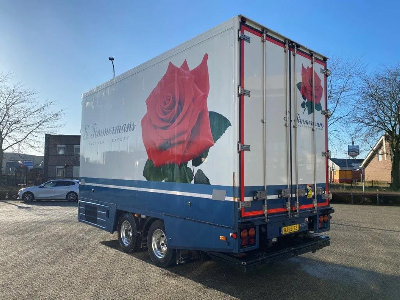 Tracon UDEN TM.180 / NL TRAILER / THROUGH-LOADING SYSTEM / ISOLATED / ALCOA / PLATFORM 2000 KG / 2003 - Remolque frigorífico: foto 3 Tracon UDEN TM.180 / NL TRAILER / THROUGH-LOADING SYSTEM / ISOLATED / ALCOA / PLATFORM 2000 KG / 2003 - Remolque frigorífico: foto 3