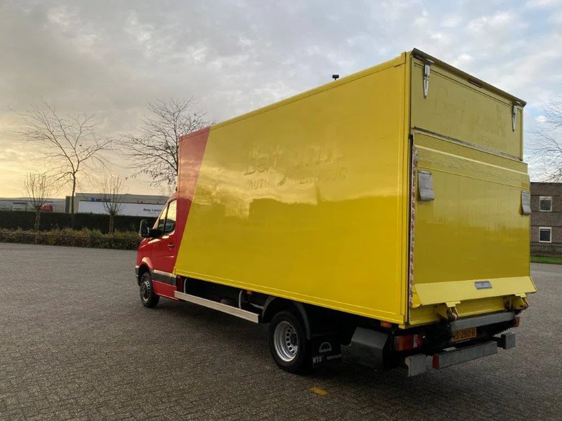Volkswagen Crafter / NL VAN / PLATFORM / DOUBLE AIR REAR / TEMPOMAAT / AIRCO / ONLY:228596 KM / MANUAL / EURO- / 2015 - Furgón: foto 3 Volkswagen Crafter / NL VAN / PLATFORM / DOUBLE AIR REAR / TEMPOMAAT / AIRCO / ONLY:228596 KM / MANUAL / EURO- / 2015 - Furgón: foto 3