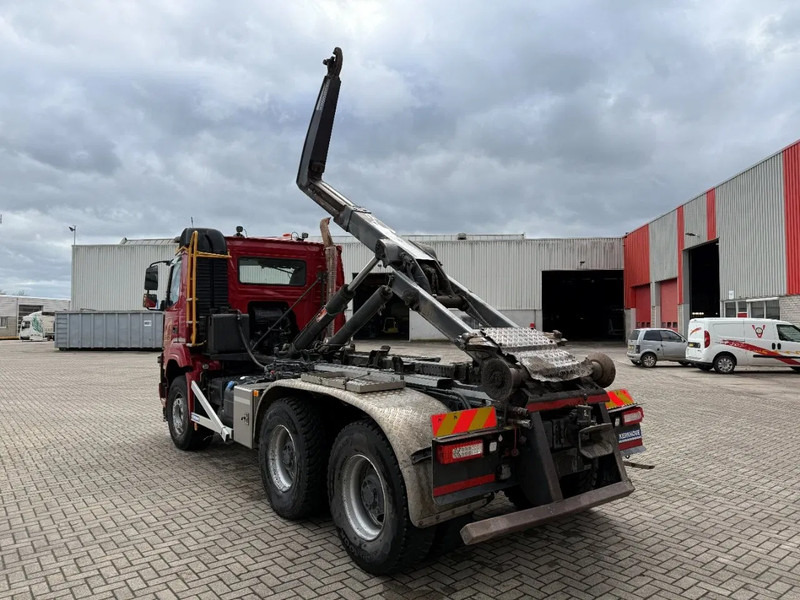 Volvo FMX4-500 / ENGINE RUNNING / VEB+ / 6X4 / 2XBIG AXLE / AJK 20 TON HOOKLIFT / ONLY:276433 KM / AUTOMATIC / EURO-6 / 2020 - Camión multibasculante: foto 4 Volvo FMX4-500 / ENGINE RUNNING / VEB+ / 6X4 / 2XBIG AXLE / AJK 20 TON HOOKLIFT / ONLY:276433 KM / AUTOMATIC / EURO-6 / 2020 - Camión multibasculante: foto 4