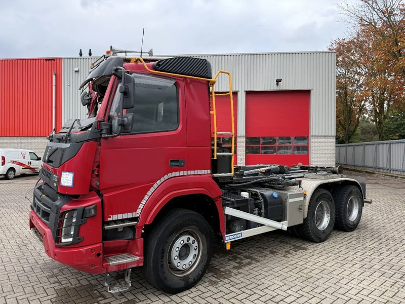 Volvo FMX4-500 / ENGINE RUNNING / VEB+ / 6X4 / 2XBIG AXLE / AJK 20 TON HOOKLIFT / ONLY:276433 KM / AUTOMATIC / EURO-6 / 2020 - Camión multibasculante: foto 2 Volvo FMX4-500 / ENGINE RUNNING / VEB+ / 6X4 / 2XBIG AXLE / AJK 20 TON HOOKLIFT / ONLY:276433 KM / AUTOMATIC / EURO-6 / 2020 - Camión multibasculante: foto 2