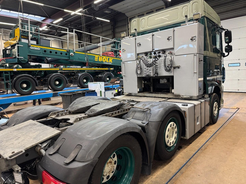 DAF FTG XF460, 6x2T, Retarder Mega, Front axle Steel suspension - Cabeza tractora: foto 4 DAF FTG XF460, 6x2T, Retarder Mega, Front axle Steel suspension - Cabeza tractora: foto 4