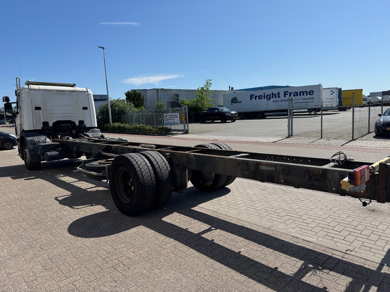 Scania P230 Retarder/Wb:630 cm /920Chassis - Camión chasis: foto 5 Scania P230 Retarder/Wb:630 cm /920Chassis - Camión chasis: foto 5