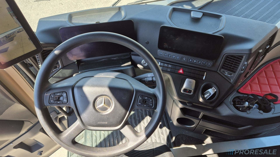 MERCEDES-BENZ ACTROS 1842 GIGA SPACE EURO 6 - Cabeza tractora: foto 4 MERCEDES-BENZ ACTROS 1842 GIGA SPACE EURO 6 - Cabeza tractora: foto 4