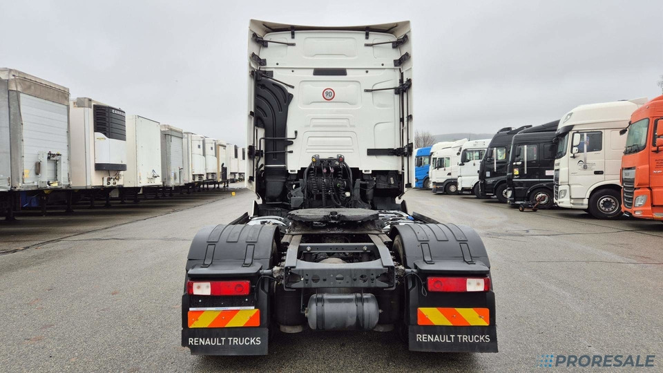 RENAULT T 520 HD001 EURO 6 + HYDRAULIKA - Cabeza tractora: foto 3 RENAULT T 520 HD001 EURO 6 + HYDRAULIKA - Cabeza tractora: foto 3