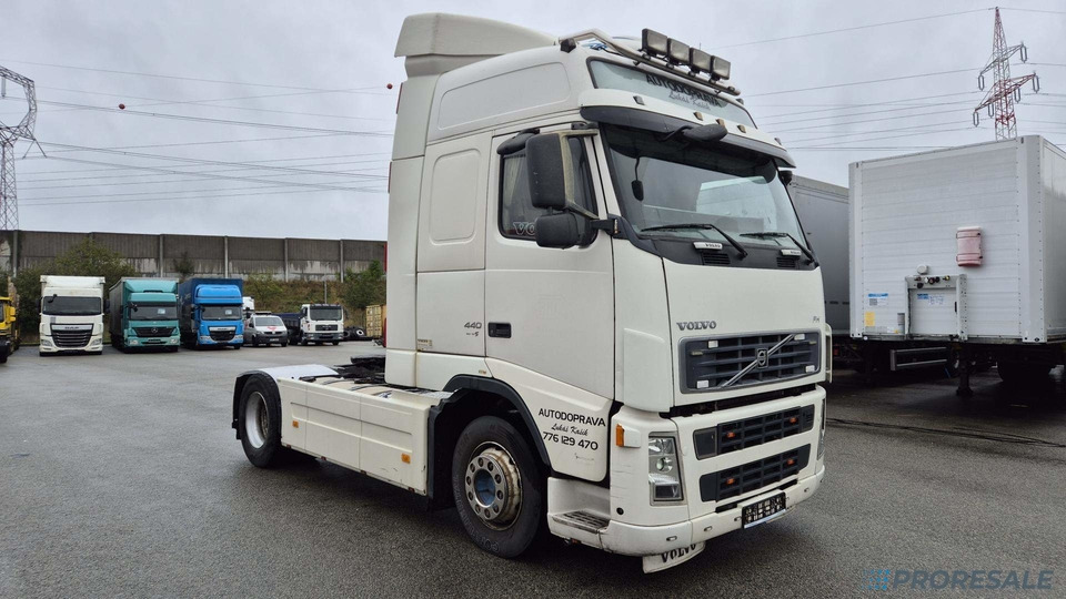 VOLVO FH 13.440 42T EURO 5 - Cabeza tractora: foto 1 VOLVO FH 13.440 42T EURO 5 - Cabeza tractora: foto 1