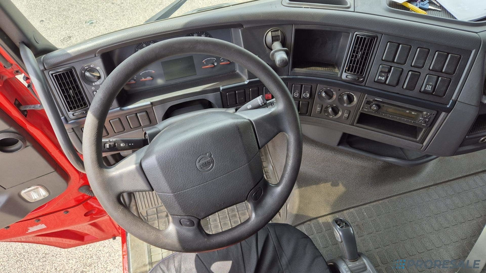 VOLVO FH 13.460 EURO 5/EEV - Cabeza tractora: foto 4 VOLVO FH 13.460 EURO 5/EEV - Cabeza tractora: foto 4