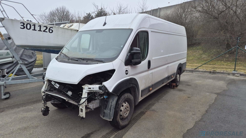 OPEL MOVANO 2,2 CDTi 121 kW - nepojízdný - demontovaný motor s převodovkou - Furgoneta frigorifica: foto 1 OPEL MOVANO 2,2 CDTi 121 kW - nepojízdný - demontovaný motor s převodovkou - Furgoneta frigorifica: foto 1