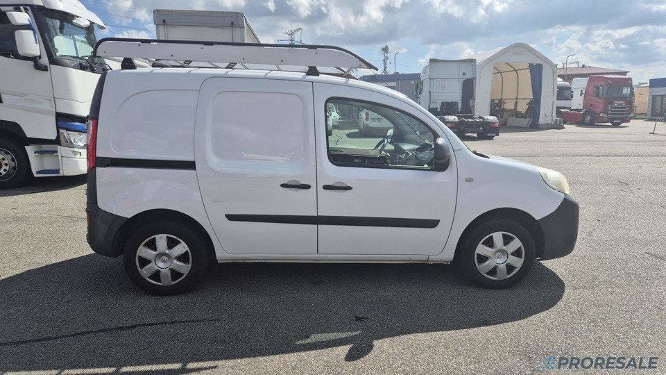 RENAULT KANGOO EXPRESS 1,5 dCi 55 kW - Furgoneta caja cerrada: foto 4 RENAULT KANGOO EXPRESS 1,5 dCi 55 kW - Furgoneta caja cerrada: foto 4