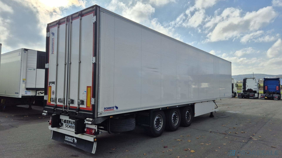 SCHMITZ CARGOBULL SKO 24/L - 13.4 FP60 COOL - mrazírenský - MULTITEMP + dělící stěna + dvojitá podlaha + agregát THERMO KING SLXi SPECTRUM - Semirremolque frigorífico: foto 3 SCHMITZ CARGOBULL SKO 24/L - 13.4 FP60 COOL - mrazírenský - MULTITEMP + dělící stěna + dvojitá podlaha + agregát THERMO KING SLXi SPECTRUM - Semirremolque frigorífico: foto 3