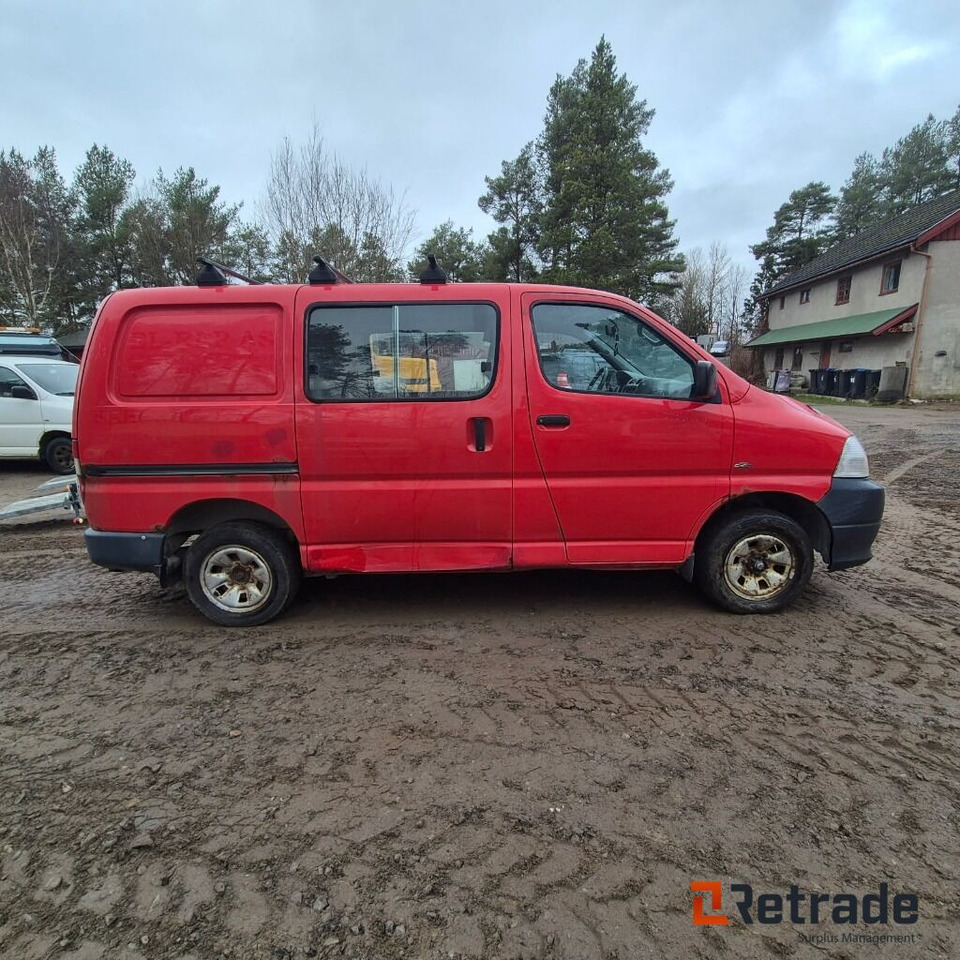 2007mod.TOYOTA HIACE 4WD - Coche: foto 5 2007mod.TOYOTA HIACE 4WD - Coche: foto 5