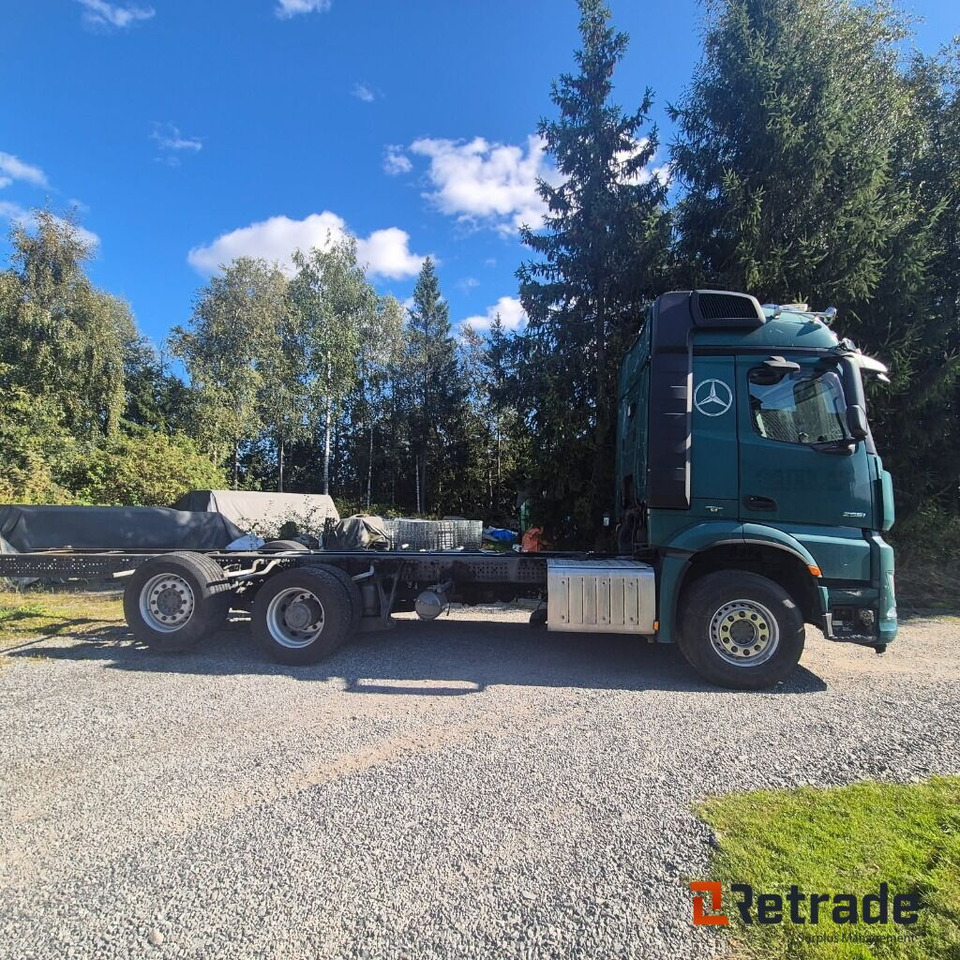 2014 MERCEDES-BENZ Arocs..Lav km! - Camión chasis: foto 4 2014 MERCEDES-BENZ Arocs..Lav km! - Camión chasis: foto 4