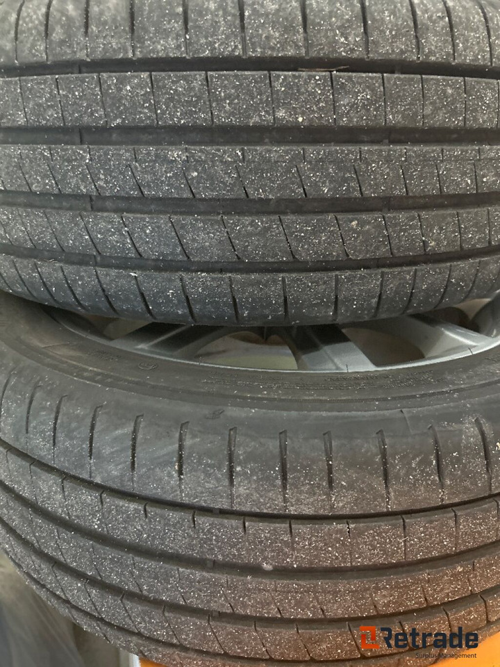 Coche 2016 Personbil SKODA OCTAVIA 1.8 TSI 180 hk 4x4 Style 6DSG EU-Godkjent: foto 30 Coche 2016 Personbil SKODA OCTAVIA 1.8 TSI 180 hk 4x4 Style 6DSG EU-Godkjent: foto 30