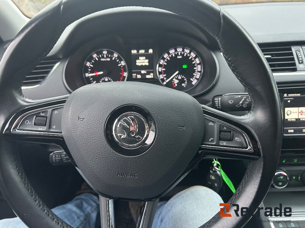 Coche 2016 Personbil SKODA OCTAVIA 1.8 TSI 180 hk 4x4 Style 6DSG EU-Godkjent: foto 20 Coche 2016 Personbil SKODA OCTAVIA 1.8 TSI 180 hk 4x4 Style 6DSG EU-Godkjent: foto 20