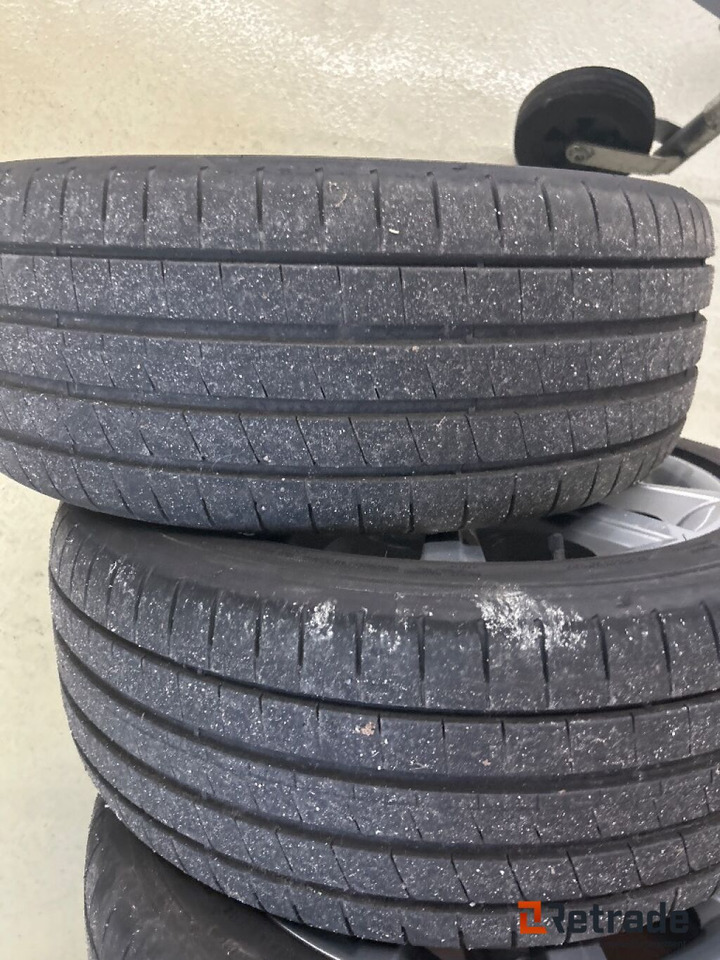 Coche 2016 Personbil SKODA OCTAVIA 1.8 TSI 180 hk 4x4 Style 6DSG EU-Godkjent: foto 29 Coche 2016 Personbil SKODA OCTAVIA 1.8 TSI 180 hk 4x4 Style 6DSG EU-Godkjent: foto 29