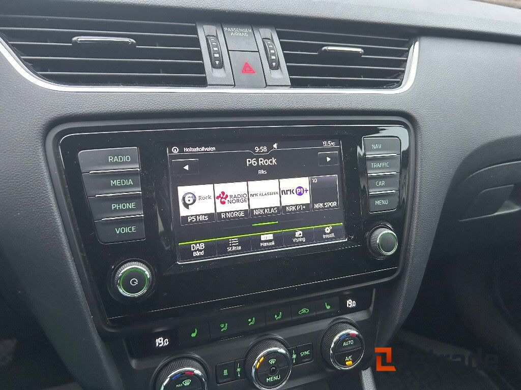 Coche 2016 Personbil SKODA OCTAVIA 1.8 TSI 180 hk 4x4 Style 6DSG EU-Godkjent: foto 19 Coche 2016 Personbil SKODA OCTAVIA 1.8 TSI 180 hk 4x4 Style 6DSG EU-Godkjent: foto 19