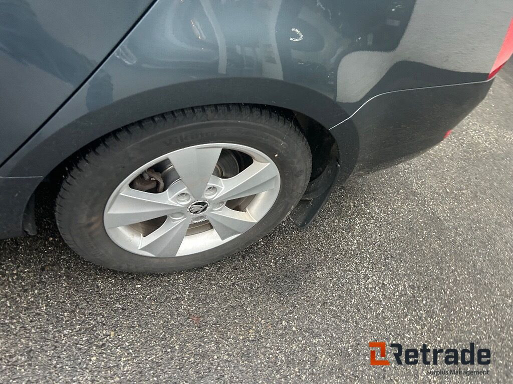 Coche 2016 Personbil SKODA OCTAVIA 1.8 TSI 180 hk 4x4 Style 6DSG EU-Godkjent: foto 22 Coche 2016 Personbil SKODA OCTAVIA 1.8 TSI 180 hk 4x4 Style 6DSG EU-Godkjent: foto 22