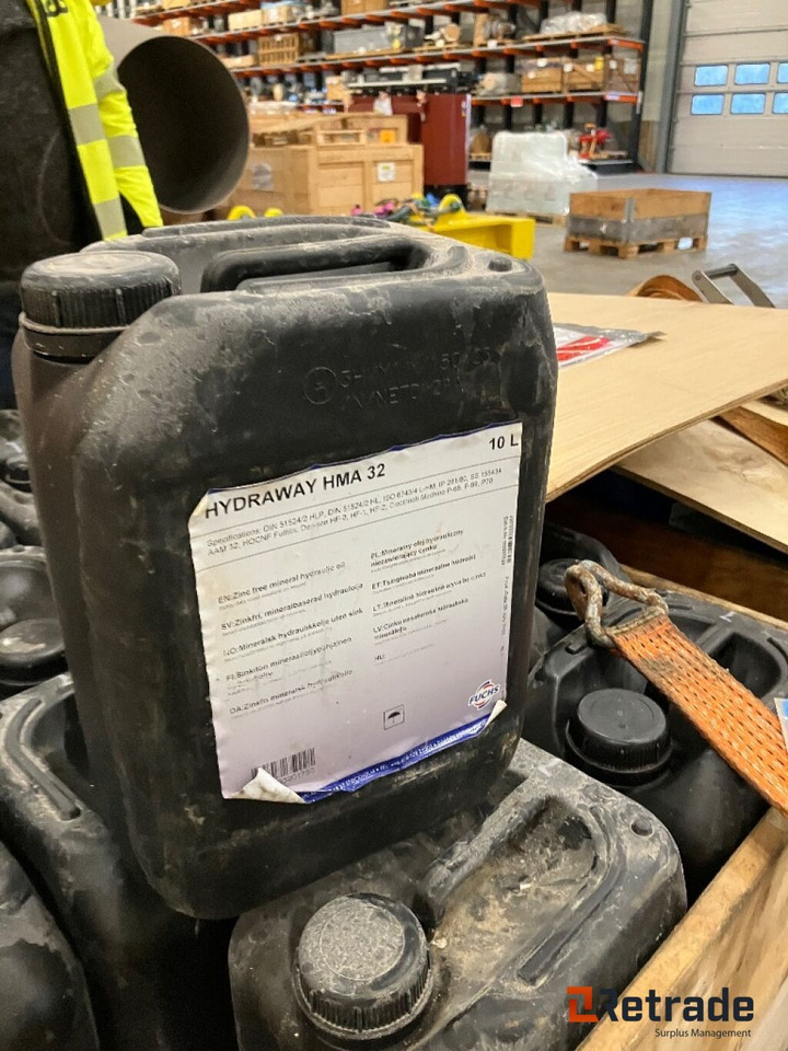 Diverse oljer - Aceite de motor/ Producto para el cuidado del coche: foto 5 Diverse oljer - Aceite de motor/ Producto para el cuidado del coche: foto 5