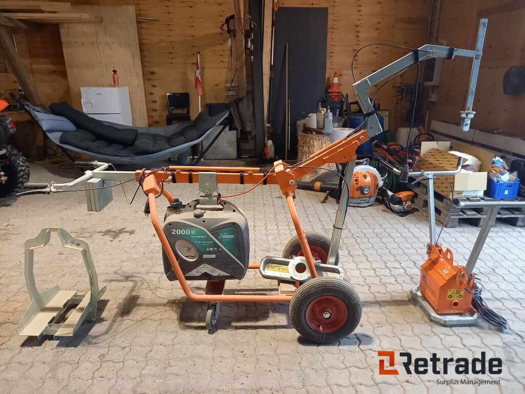 Hannevac Fliselægger/løfter VTH-150 Benzin - Equipo de almacén: foto 4 Hannevac Fliselægger/løfter VTH-150 Benzin - Equipo de almacén: foto 4