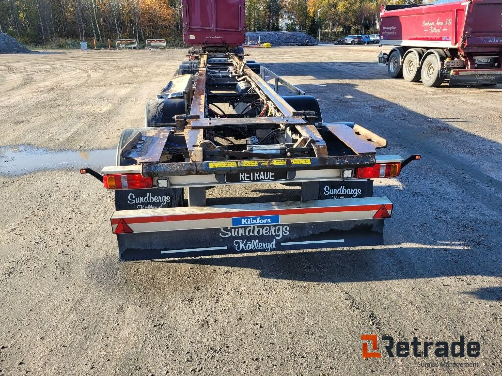Lastväxlarsläp KILAFORS 4 axligt , med fjärrkontroll -2016 - Remolque chasis: foto 5 Lastväxlarsläp KILAFORS 4 axligt , med fjärrkontroll -2016 - Remolque chasis: foto 5