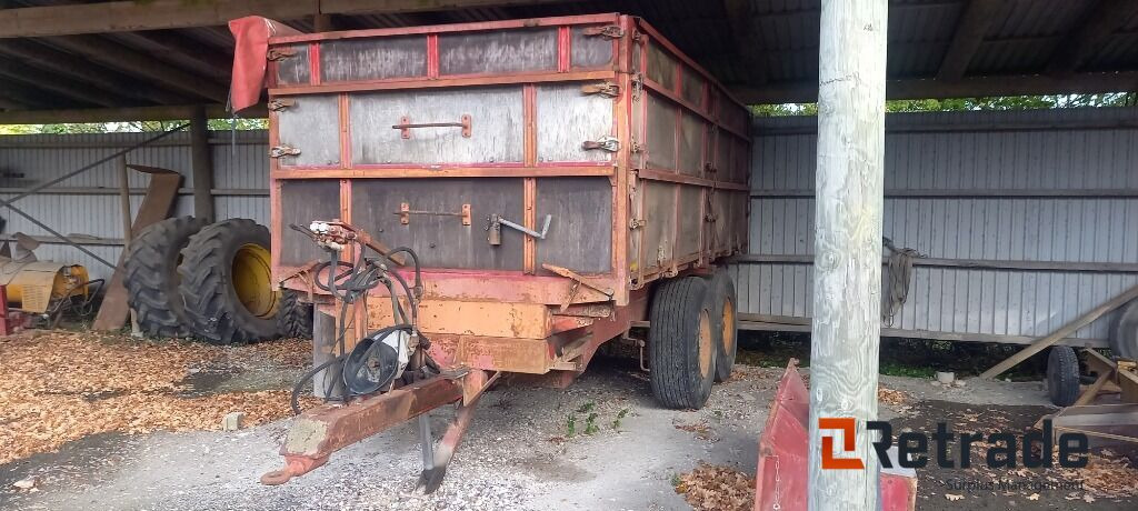 Maquinaria agrícola Alsidig Varia 12T. Højtipvogn: foto 1