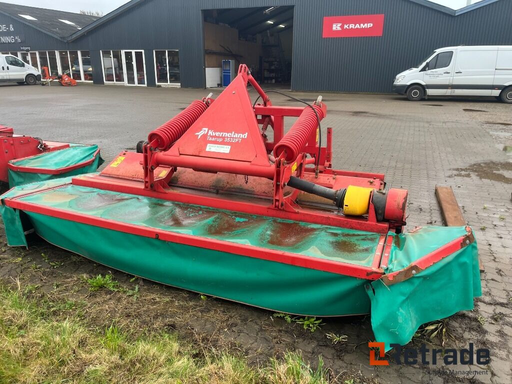 Slåmaskine Kverneland 3532 FT - MCF 08 Frontmonteret slåmaskine - Maquinaria agrícola: foto 2 Slåmaskine Kverneland 3532 FT - MCF 08 Frontmonteret slåmaskine - Maquinaria agrícola: foto 2