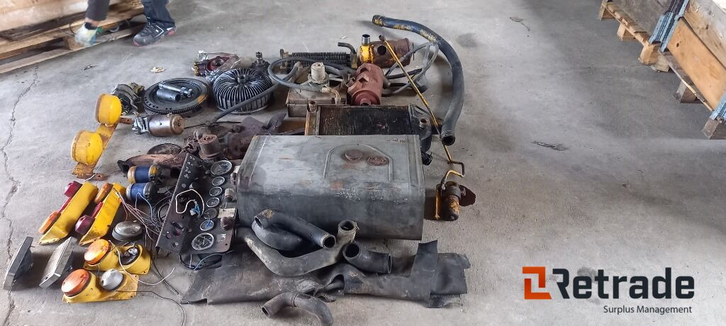 Traktor MF 50 Reservedele. - Maquinaria agrícola: foto 3 Traktor MF 50 Reservedele. - Maquinaria agrícola: foto 3