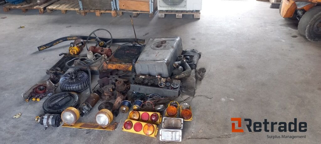 Traktor MF 50 Reservedele. - Maquinaria agrícola: foto 1 Traktor MF 50 Reservedele. - Maquinaria agrícola: foto 1