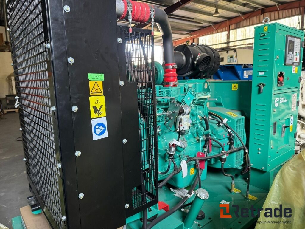 Generator Cummins 150kva - Maquinaria de construcción: foto 2 Generator Cummins 150kva - Maquinaria de construcción: foto 2