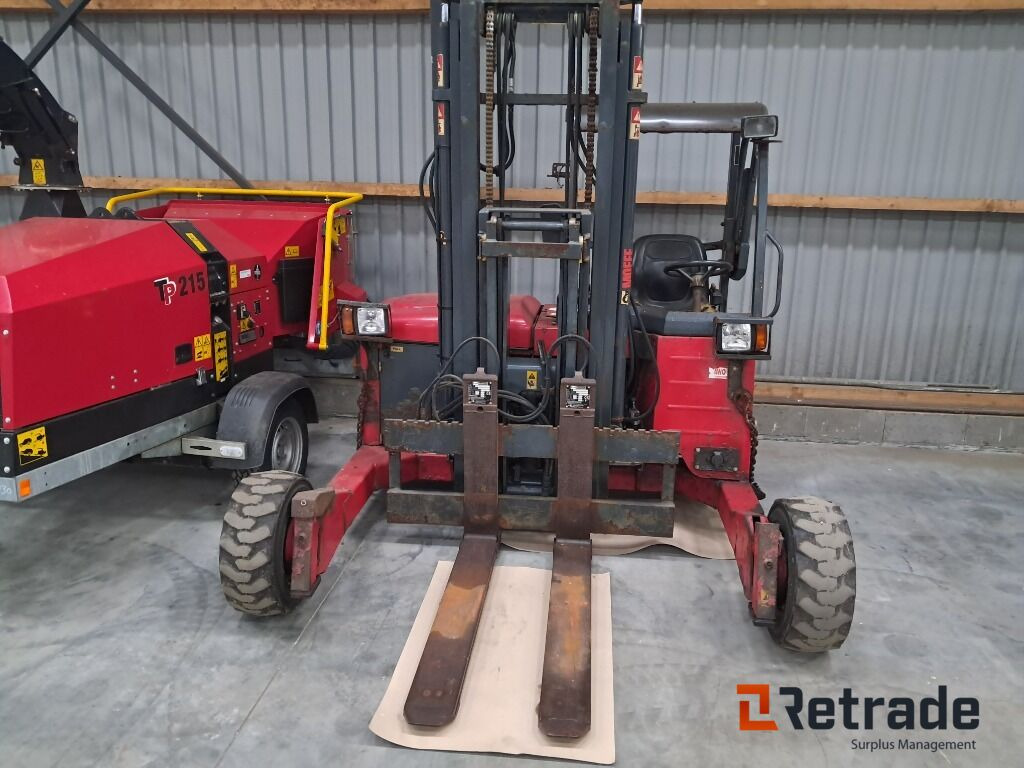 Medbringer Truck Moffett M4 25.3 - Maquinaria industrial: foto 3 Medbringer Truck Moffett M4 25.3 - Maquinaria industrial: foto 3