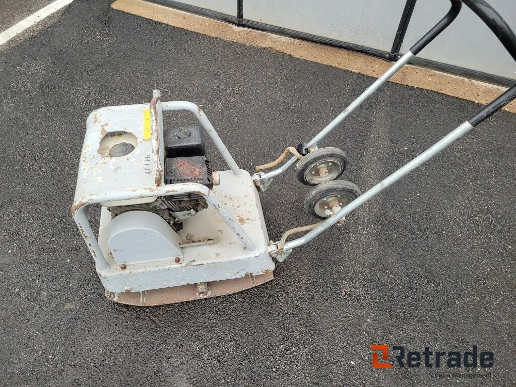Markvibrator vibroplatta Swepac F140 / F 1947 - Equipo de construcción: foto 5 Markvibrator vibroplatta Swepac F140 / F 1947 - Equipo de construcción: foto 5