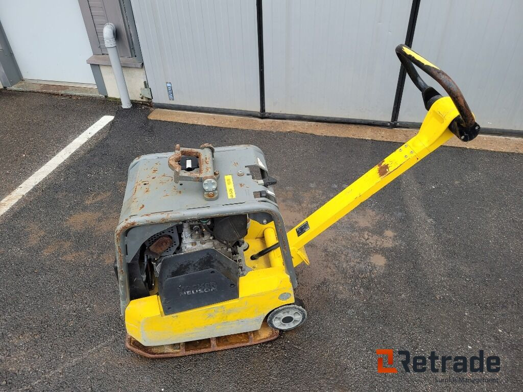 Markvibrator vibroplatta Wacker Neuson DPU3050He e-starter - Equipo de construcción: foto 4 Markvibrator vibroplatta Wacker Neuson DPU3050He e-starter - Equipo de construcción: foto 4