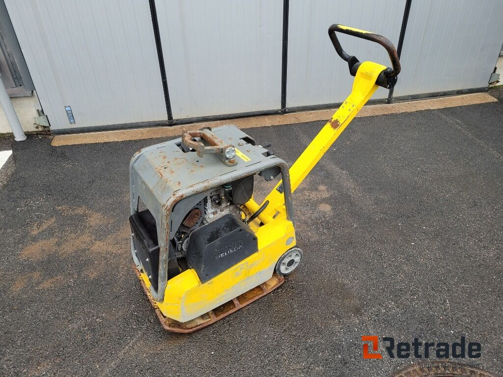 Markvibrator vibroplatta Wacker Neuson DPU3050He e-starter - Equipo de construcción: foto 1 Markvibrator vibroplatta Wacker Neuson DPU3050He e-starter - Equipo de construcción: foto 1