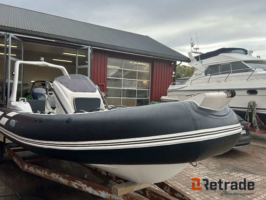 2018 RIB Vital Norge Rib 580 + Båtmotor Evinrude Direkt Injection 115 hk - Otros maquinaria: foto 2 2018 RIB Vital Norge Rib 580 + Båtmotor Evinrude Direkt Injection 115 hk - Otros maquinaria: foto 2