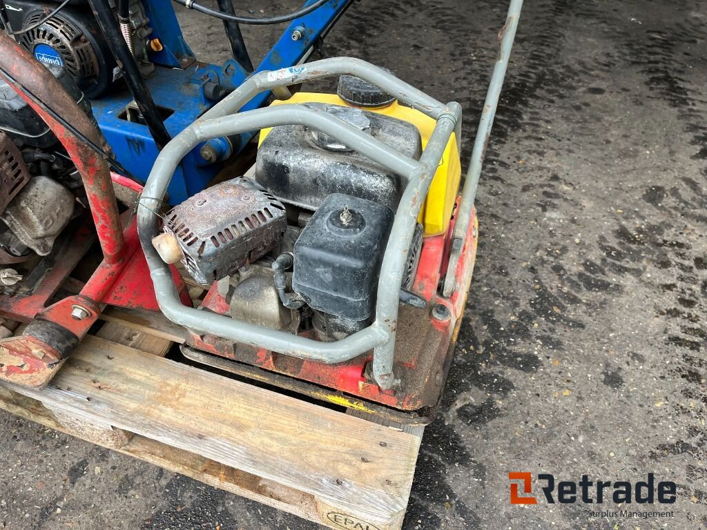 Pladevibrator Wacker/Neuson Plade vibrator - Equipo de construcción: foto 1 Pladevibrator Wacker/Neuson Plade vibrator - Equipo de construcción: foto 1