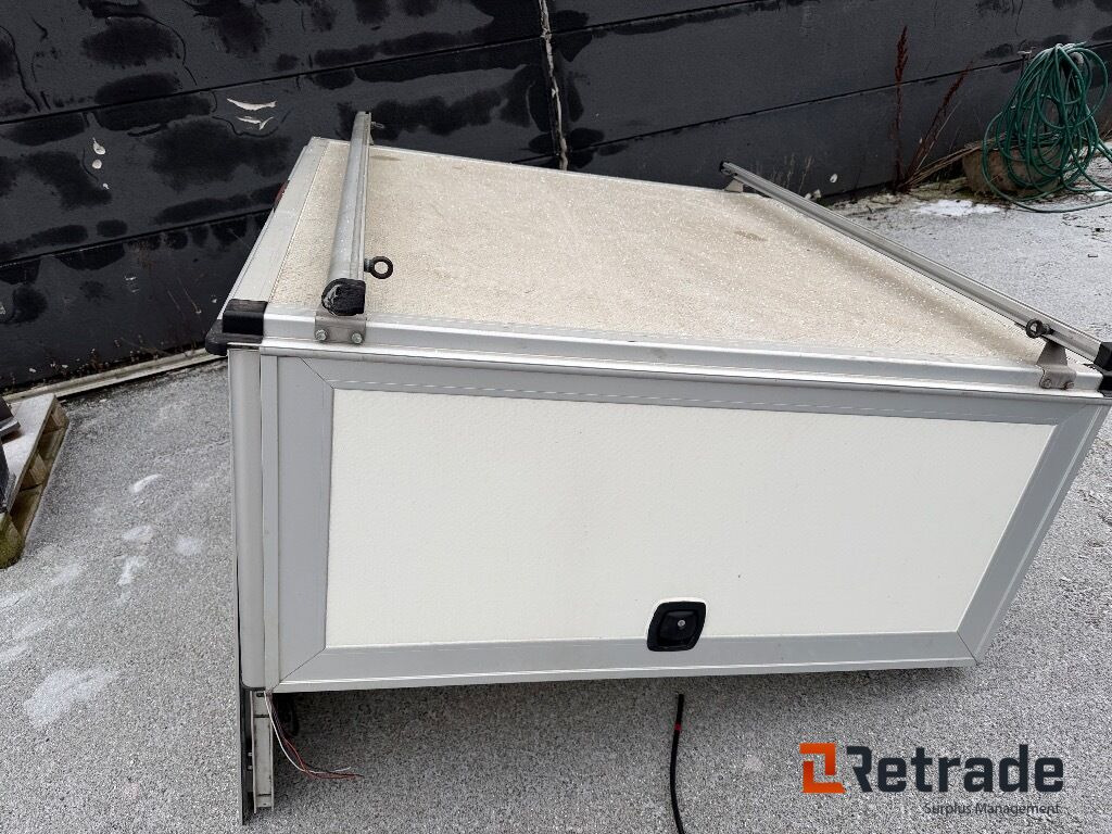 Skåp till Toyota Hilux - Carrocería y exterior para Pick-up: foto 2 Skåp till Toyota Hilux - Carrocería y exterior para Pick-up: foto 2