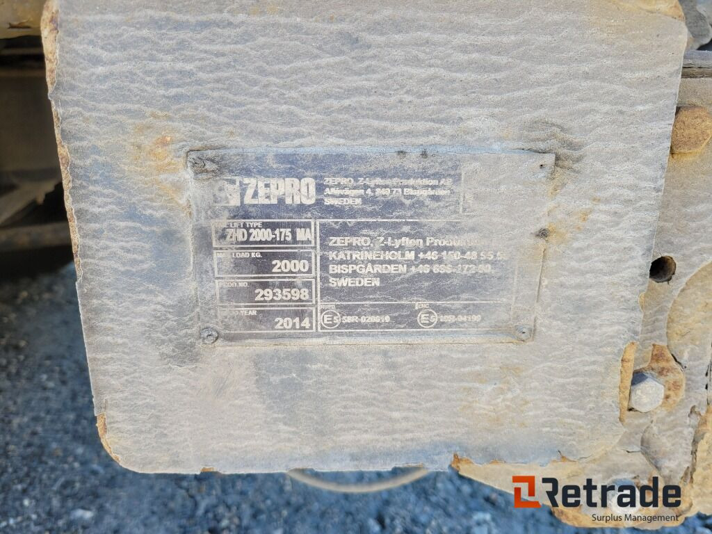 Camión caja cerrada Skåpbil Volvo FM 11 6x2 Euro 5: foto 31 Camión caja cerrada Skåpbil Volvo FM 11 6x2 Euro 5: foto 31