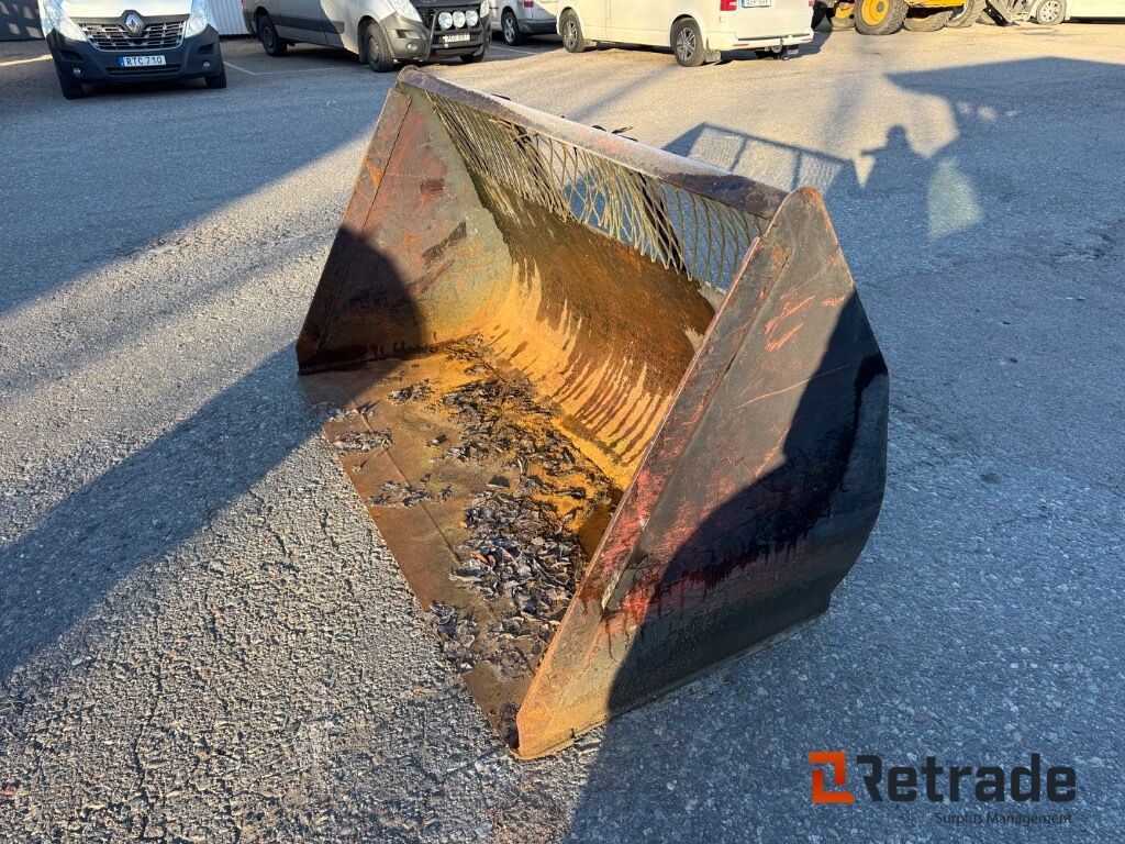 Skopa Gradmeko Trima fäste - Equipo de construcción: foto 1 Skopa Gradmeko Trima fäste - Equipo de construcción: foto 1