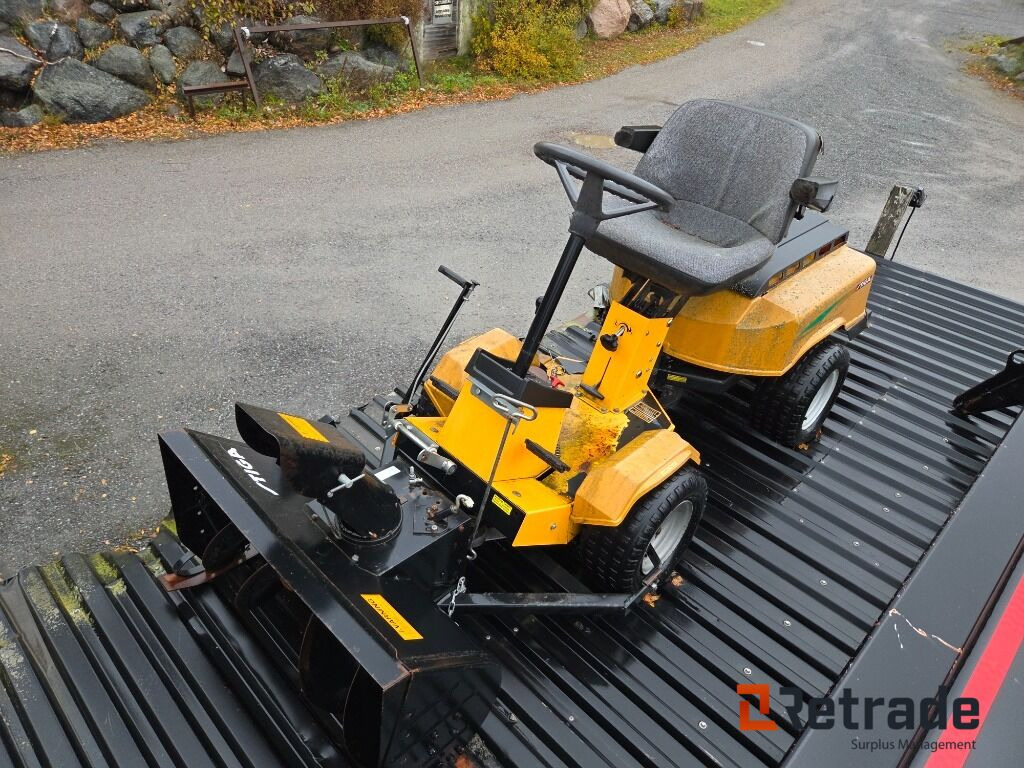 Stiga Park med snöslunga - Equipo de construcción: foto 1 Stiga Park med snöslunga - Equipo de construcción: foto 1