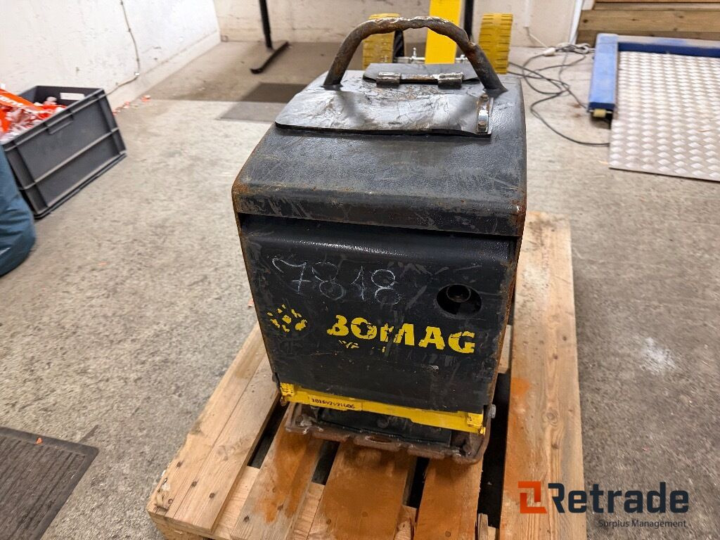Vibroplatta Bomag - Equipo de construcción: foto 3 Vibroplatta Bomag - Equipo de construcción: foto 3