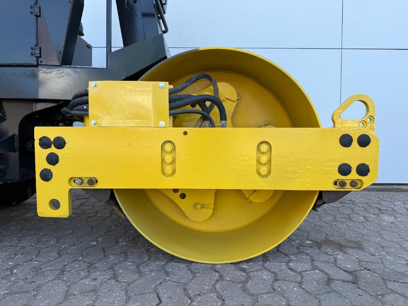 Rodillo Bomag BW124DH-3 - Dutch Machine / Only 2104 Hours!: foto 16