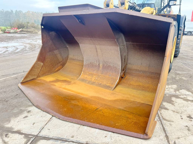 Cargadora de ruedas Cat 982M - Weighing System / Central Greasing: foto 13