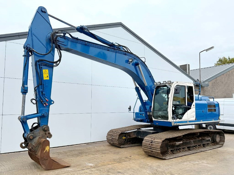 Hitachi ZX250LC-6 - Hammer Lines / Isuzu Engine - Excavadora de cadenas: foto 2 Hitachi ZX250LC-6 - Hammer Lines / Isuzu Engine - Excavadora de cadenas: foto 2