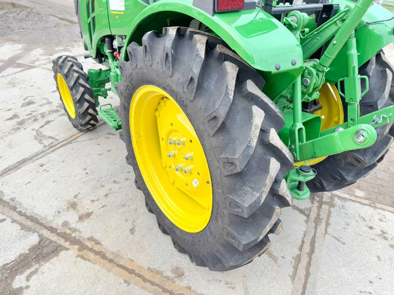Tractor John Deere 3036EN 4WD - New / Unused / 2024 / 36hp: foto 13