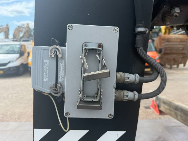 Manipulador telescópico Manitou MRT 2150 Plus Privilege - 4x4x4 / Crab Mode: foto 15 Manipulador telescópico Manitou MRT 2150 Plus Privilege - 4x4x4 / Crab Mode: foto 15