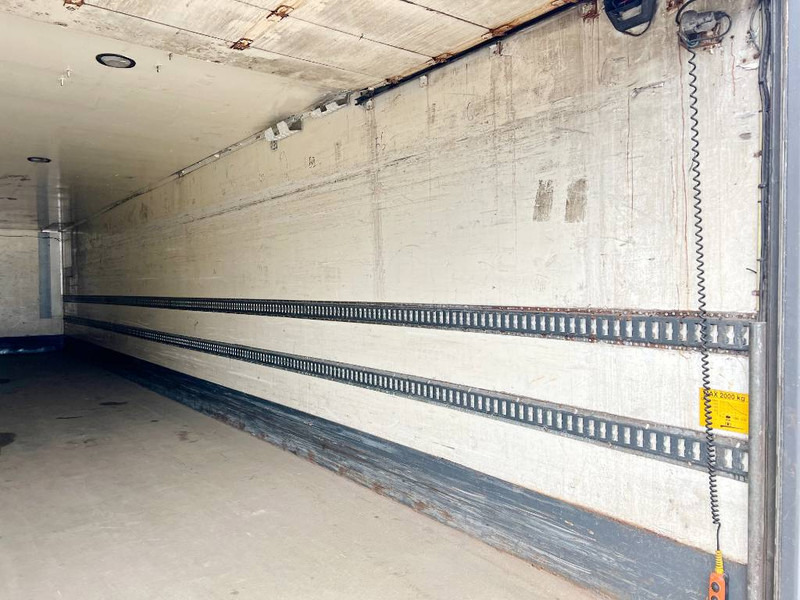 Semirremolque caja cerrada Pacton THD.230 - 2 Axles / Taillift: foto 13