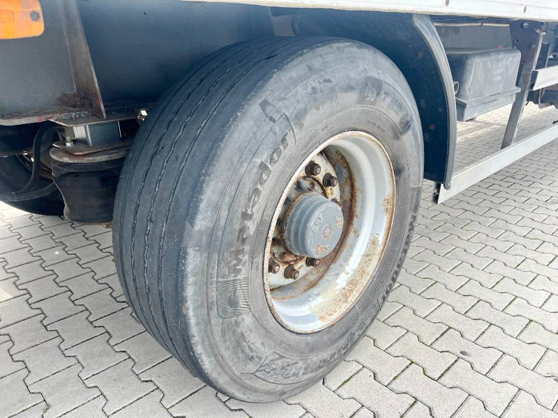 Semirremolque caja cerrada Pacton THD.230 - 2 Axles / Taillift: foto 10