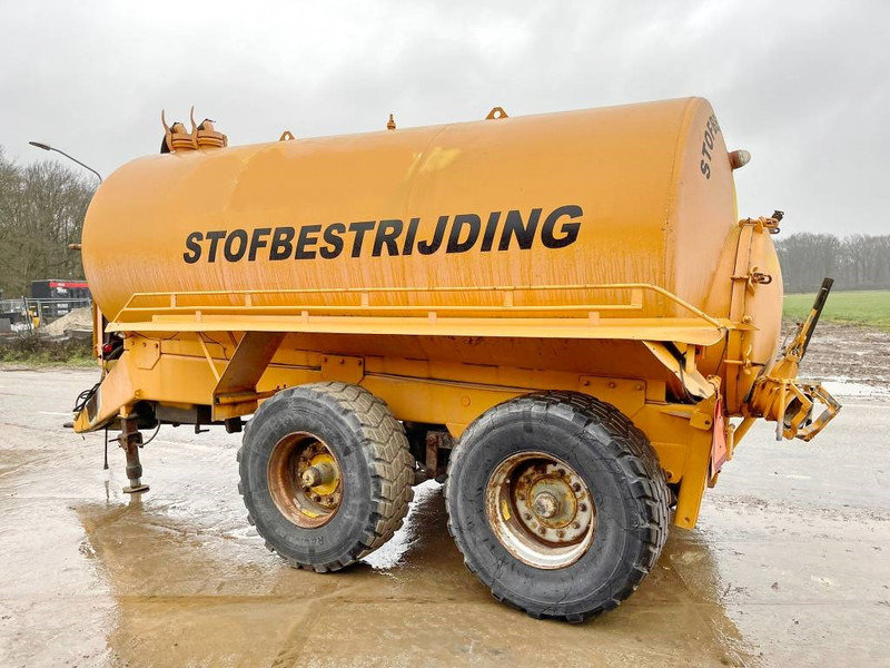 Peecon Stofbestrijder - Good Working Condition - Remolque cisterna: foto 2 Peecon Stofbestrijder - Good Working Condition - Remolque cisterna: foto 2