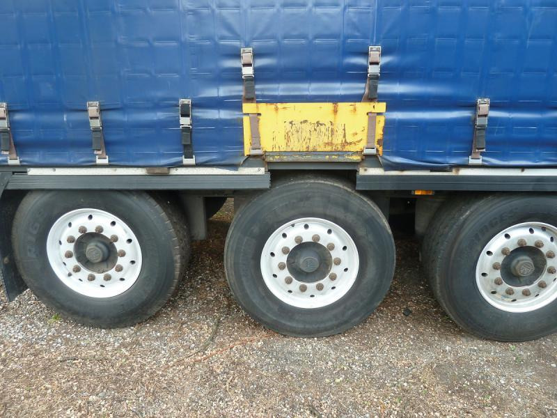 Krone SDP27A1 - Semirremolque lona: foto 4 Krone SDP27A1 - Semirremolque lona: foto 4