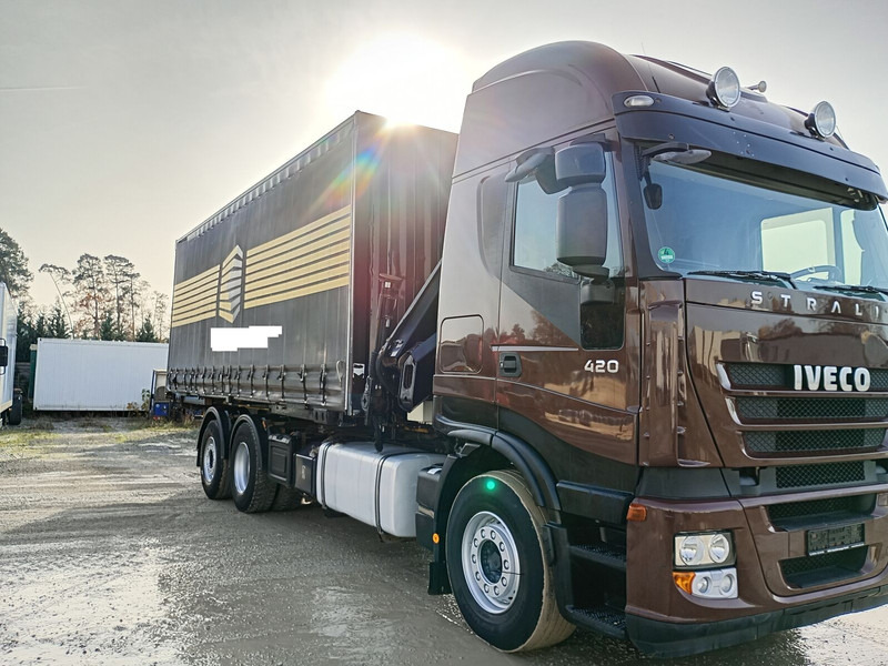 Iveco AS260S42Y/FS - Camión lona, Camión grúa: foto 3 Iveco AS260S42Y/FS - Camión lona, Camión grúa: foto 3