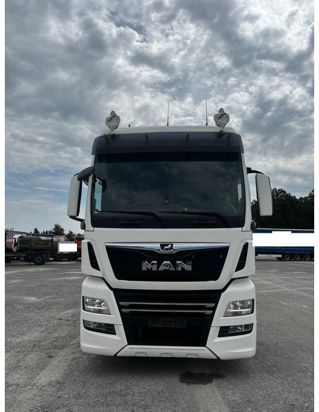 MAN TGX 26.460 BDF Euro 6 6x2 - Camión chasis: foto 2 MAN TGX 26.460 BDF Euro 6 6x2 - Camión chasis: foto 2